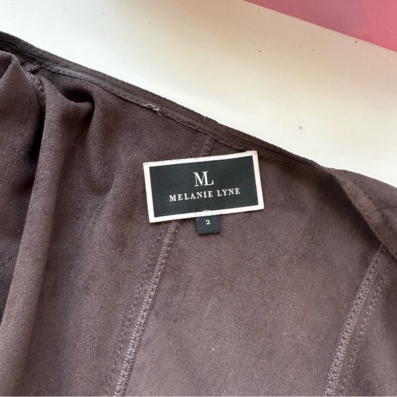 Melanie Lyne Brown Faux Suede Longline Vest Size 2 (Fits Larger) - Picture 10 of 11